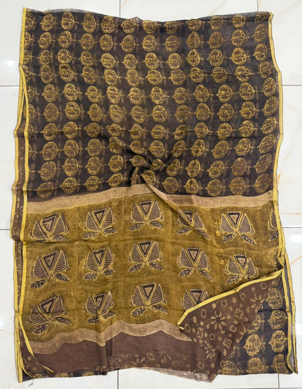 Pure Hand Block Printed Double Diamond Chiffon Saree DCS05