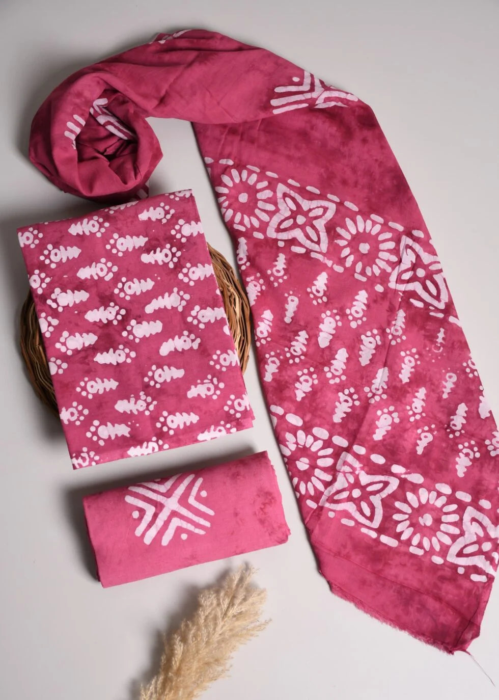 Bagru Grace – Handblock Cotton Suit Set with Malmal Dupatta