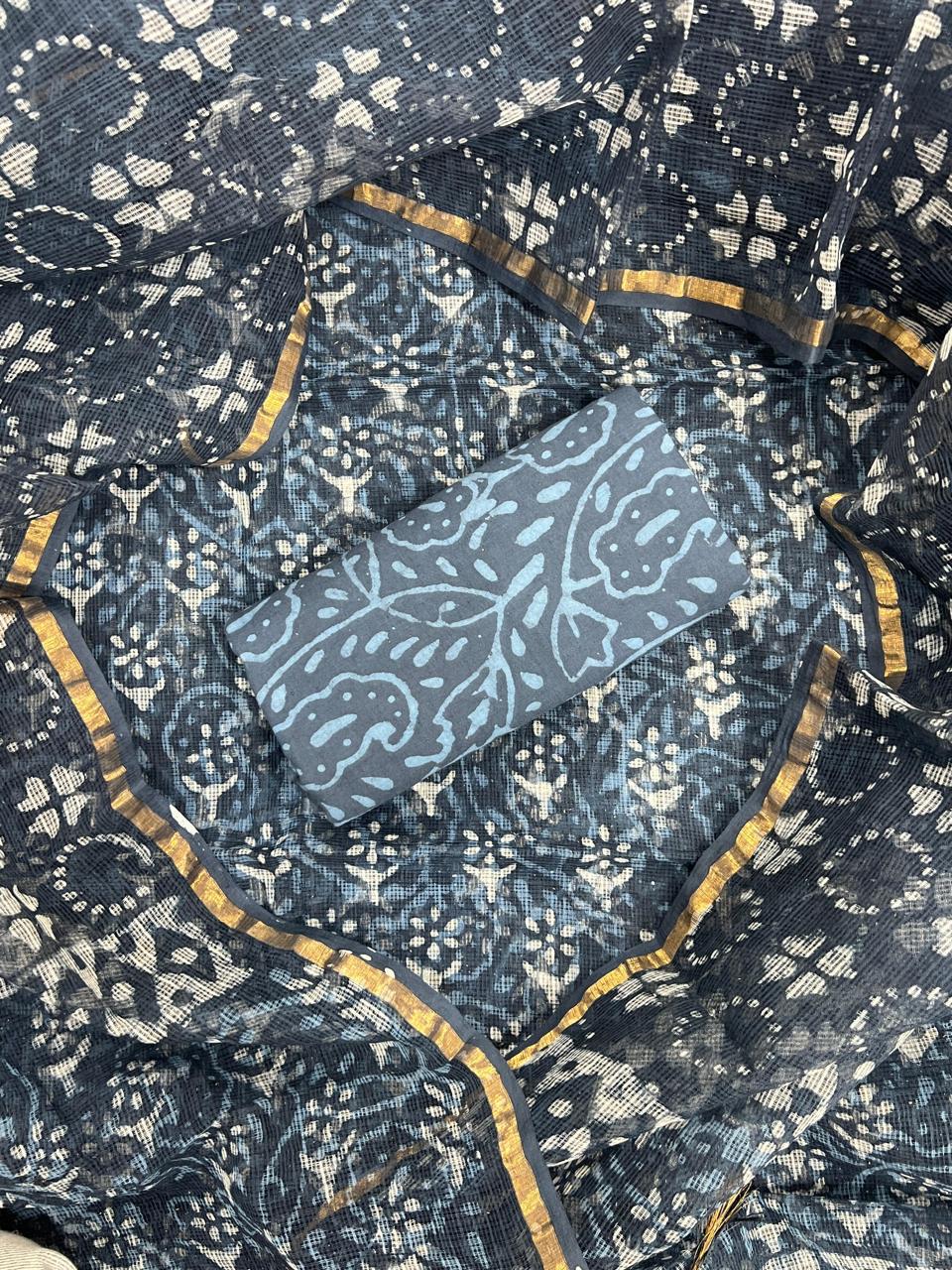 Grey Floral Bagru Print Kota Doriya Suit Set