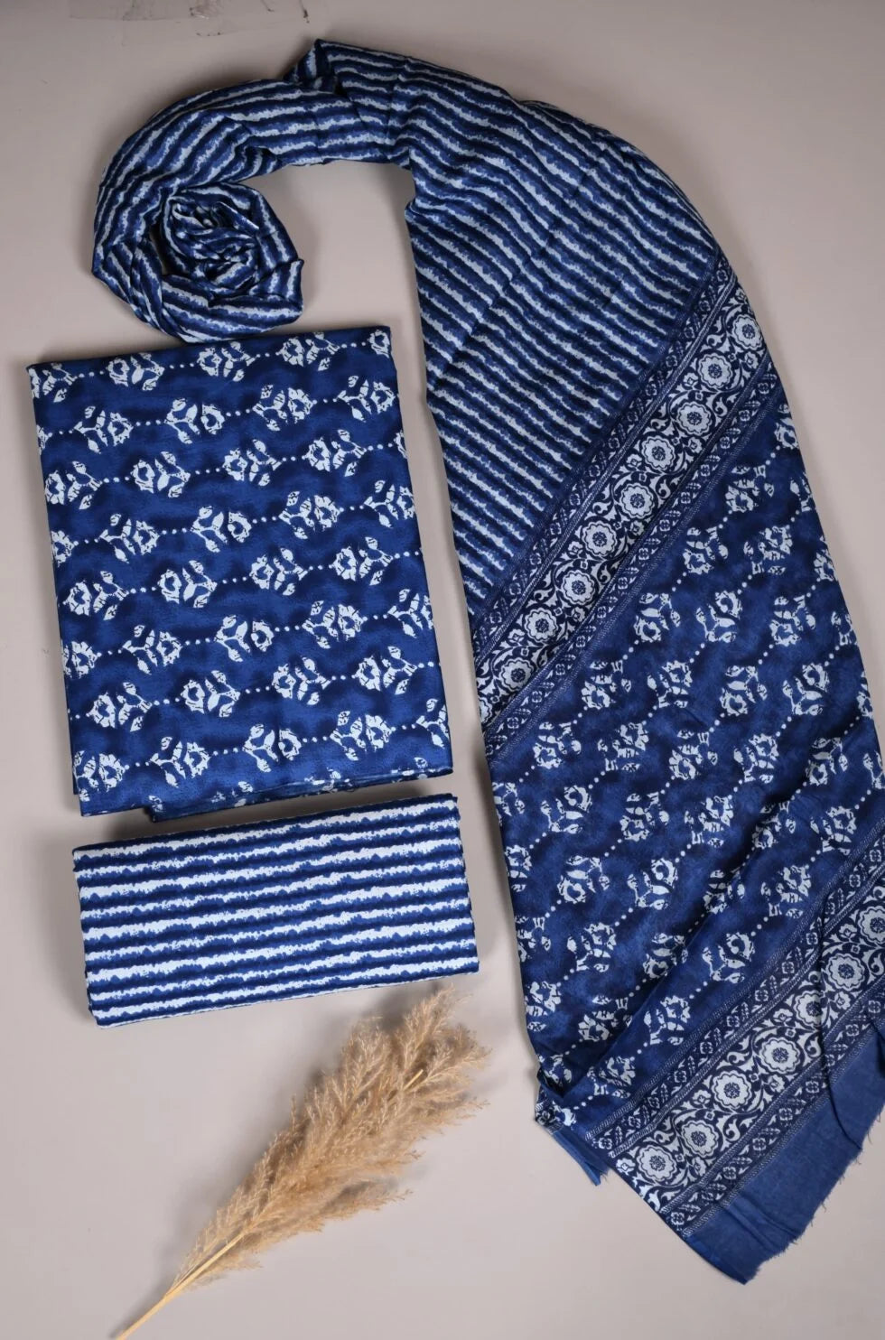 Bagru Grace – Handblock Cotton Suit Set with Malmal Dupatta