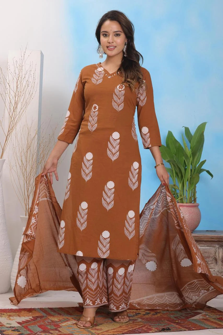 Straight Kurta – Pure Cotton | Discharge Print with Handwork